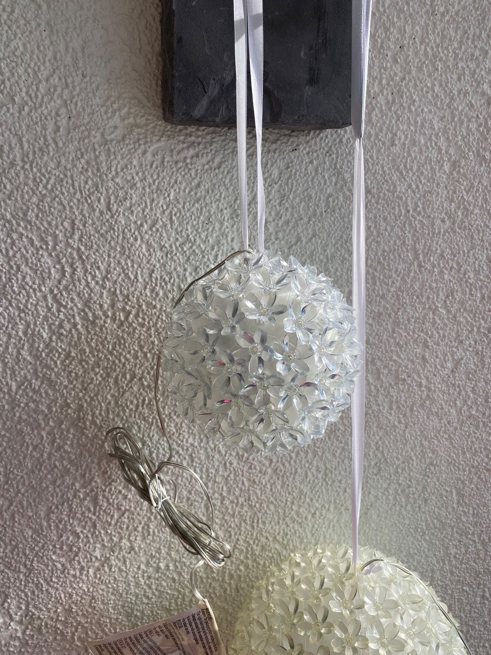 Migros Tutte le decorazioni: LED Blütenkugeln – Nuovo e nell'imballaggio originale da Teufen AR venduto da Memilu 2