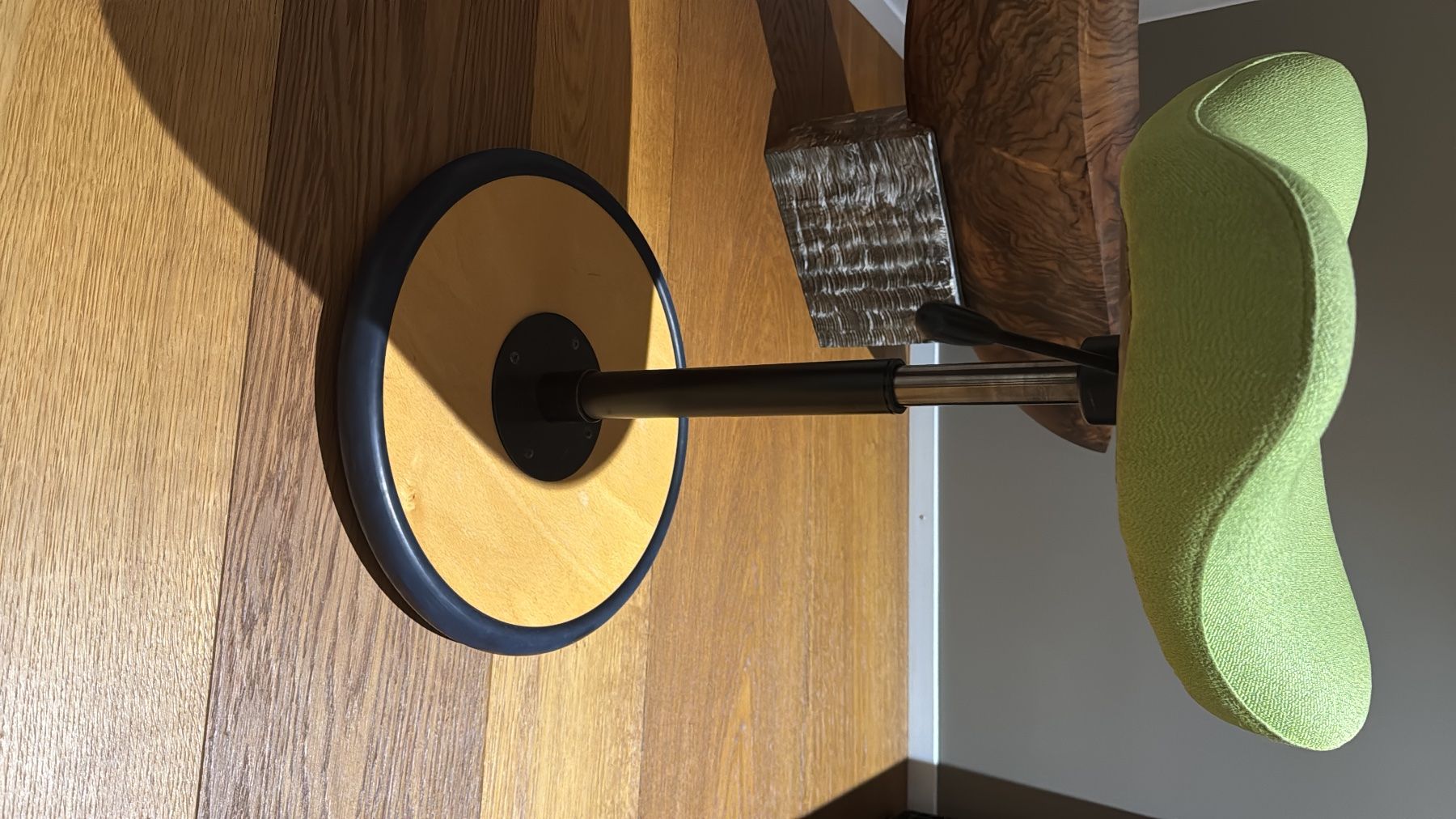Stokke Tabourets: Original Stokke Move Balans Hocker – D'occasion à Volketswil par Miezni 4