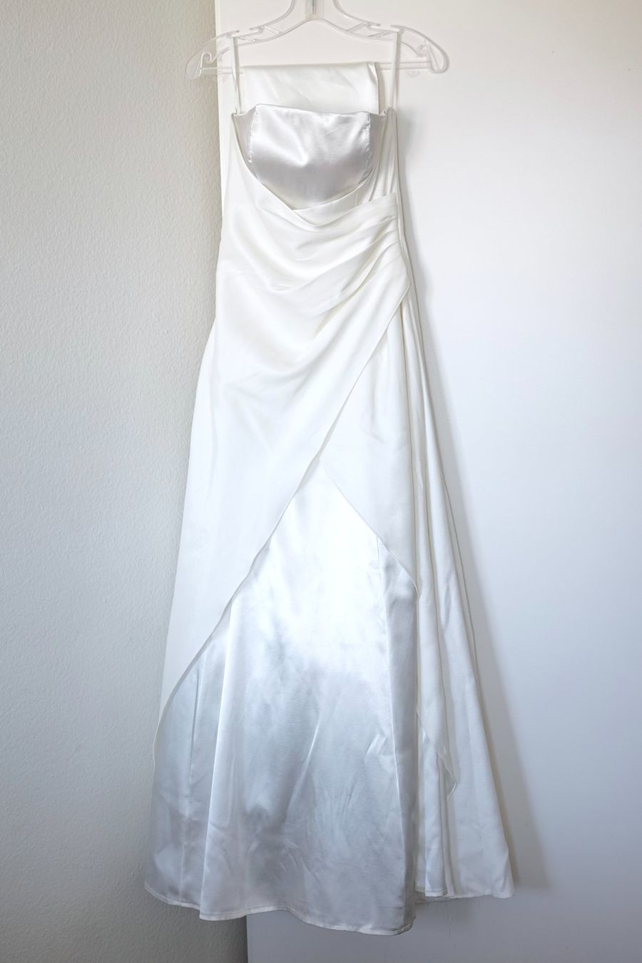 Robes: Hochzeitskleid von Lissa – D'occasion à Frauenfeld par Camel16
