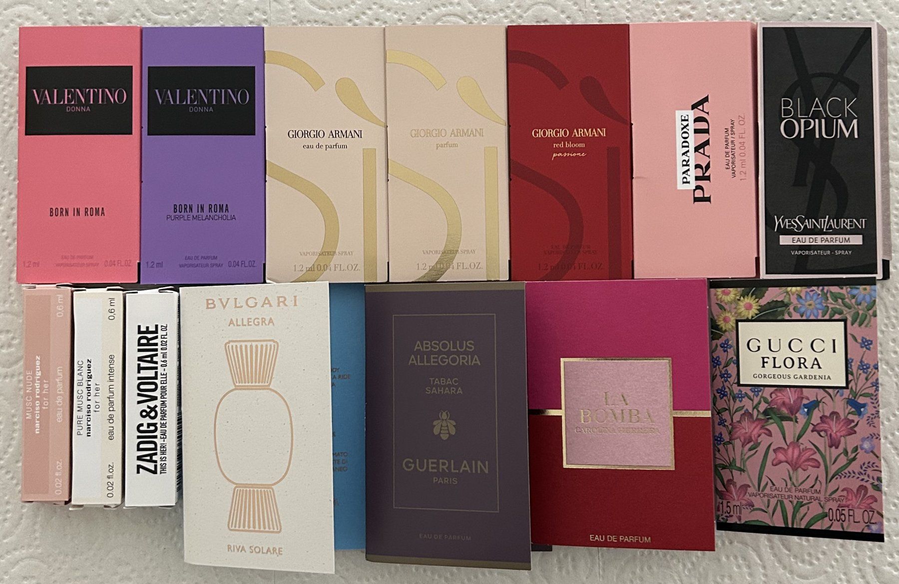 Valentino Profumi & Eau de Toilette: Set Duftproben (14 Stück) – Nuovo e nell'imballaggio originale da Rheinfelden venduto da Boutique_Luxe