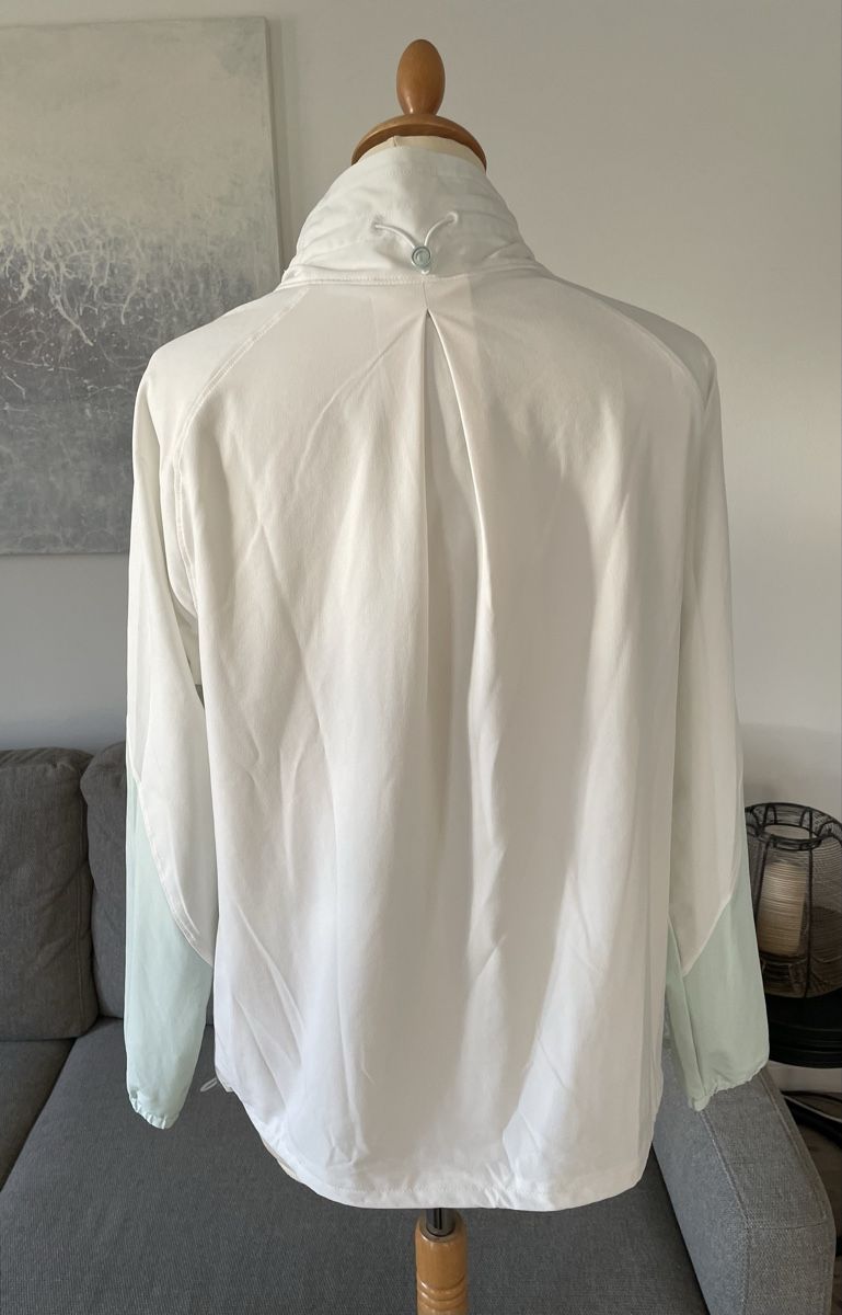 Under Armour Giacche: Under Armour Sportjacke Damen Gr. S – Usato da Anglikon venduto da Haraldinho 1