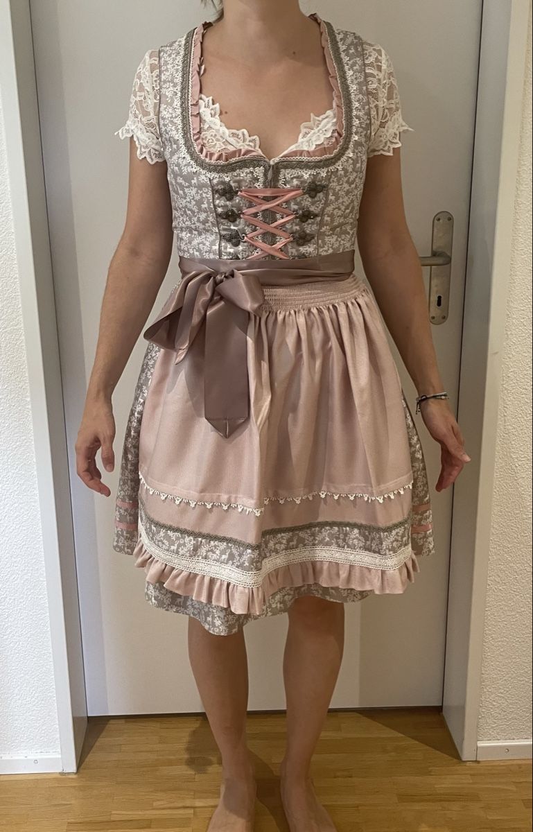 Krüger Vestiti: Krüger Madl Dirndl Gr. 34 – Usato da Wettingen venduto da web_cqg9 2