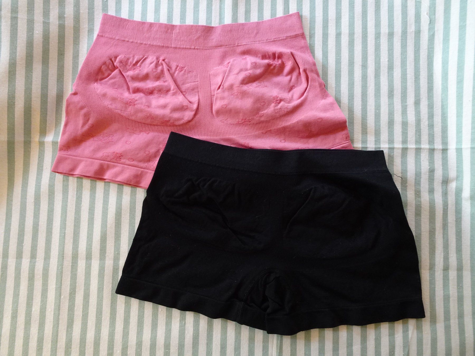 Sonstige Unterwäsche: 2 Paar Pantys mit Strass Gr. XS - 225245 – Gebraucht aus Küssnacht am Rigi von Pidu5 1