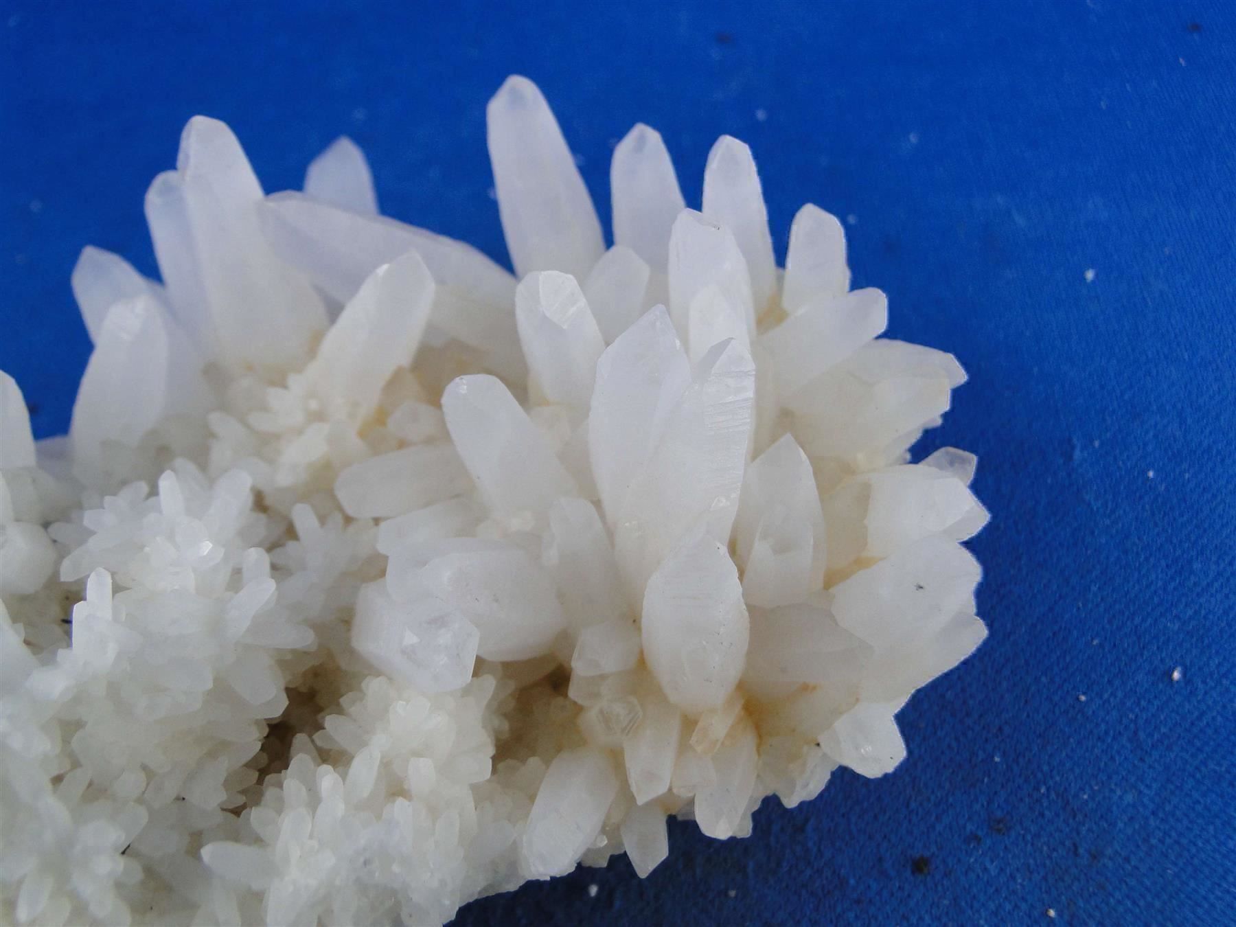 Minerali & Pietre curative: Bergkristall Mehrgenerationen – Usato da Schinznach Bad venduto da Demerald 6