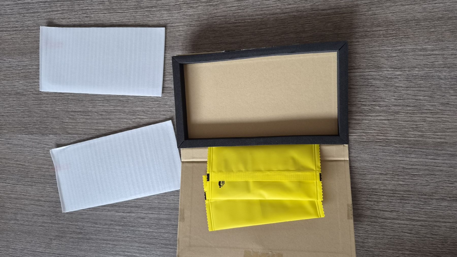 Ritocchi & pellicole di protezione: 2 Panzerglas Folien Samsung Galaxy S22+ – Usato da Kleinandelfingen venduto da jessi2209
