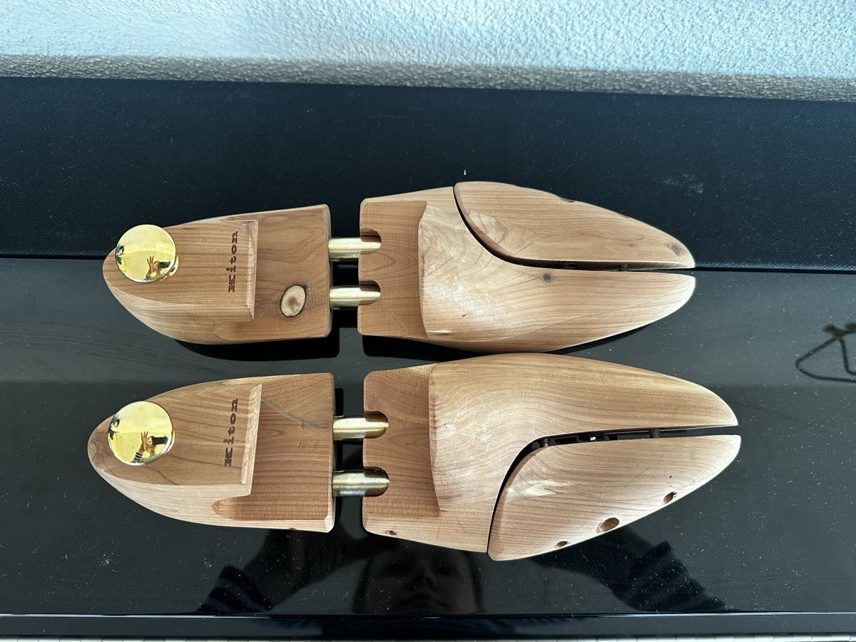 Chaussures hommes: Schuhspanner – D'occasion à Bäch SZ par ruslena29 1