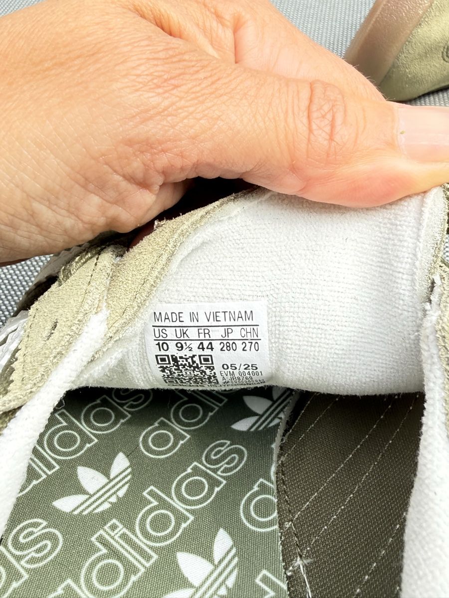 Adidas Scarpe da uomo: Adidas Gr 44 neu – Nuovo e nell'imballaggio originale da Roggwil TG venduto da Rutschmann 1