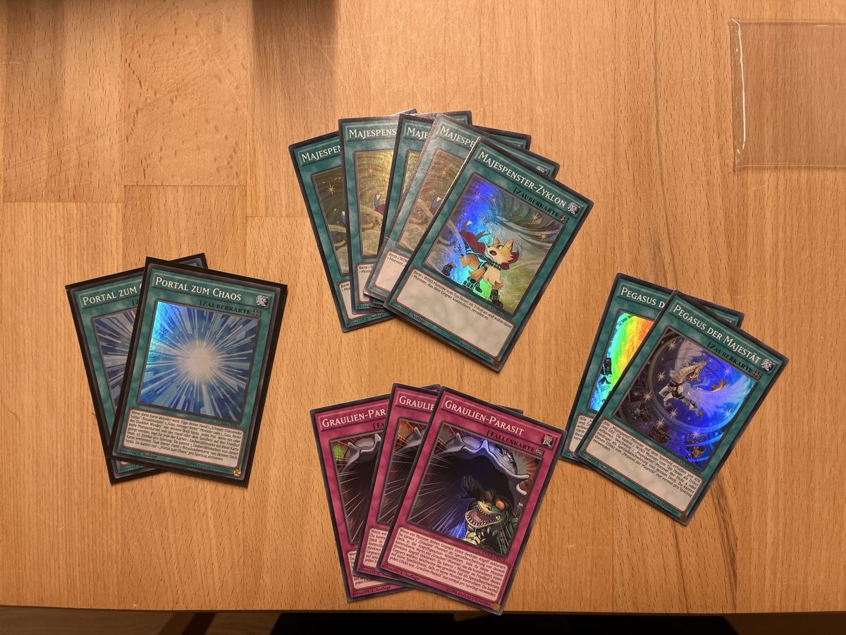 Yugioh Carte collezionabili: Yugioh DOCS Paket aus 2015 – Usato da Speicherschwendi venduto da YugisKartenKammer