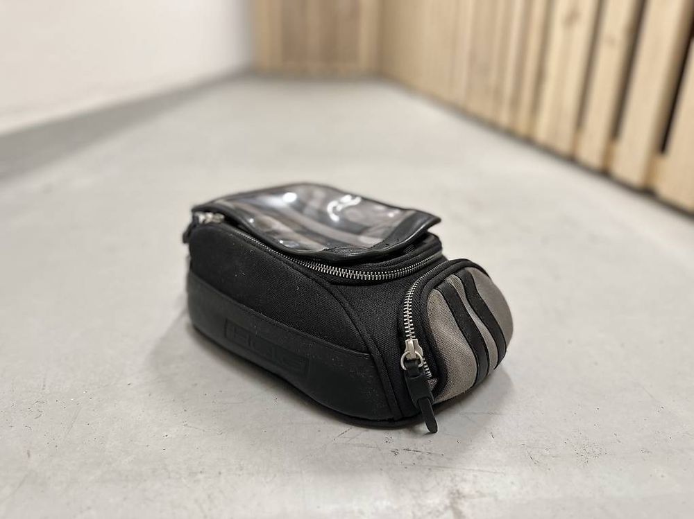Sacs à dos: Held - Tankrucksack Magnetisch, 4l – D'occasion à Arbon par salida02