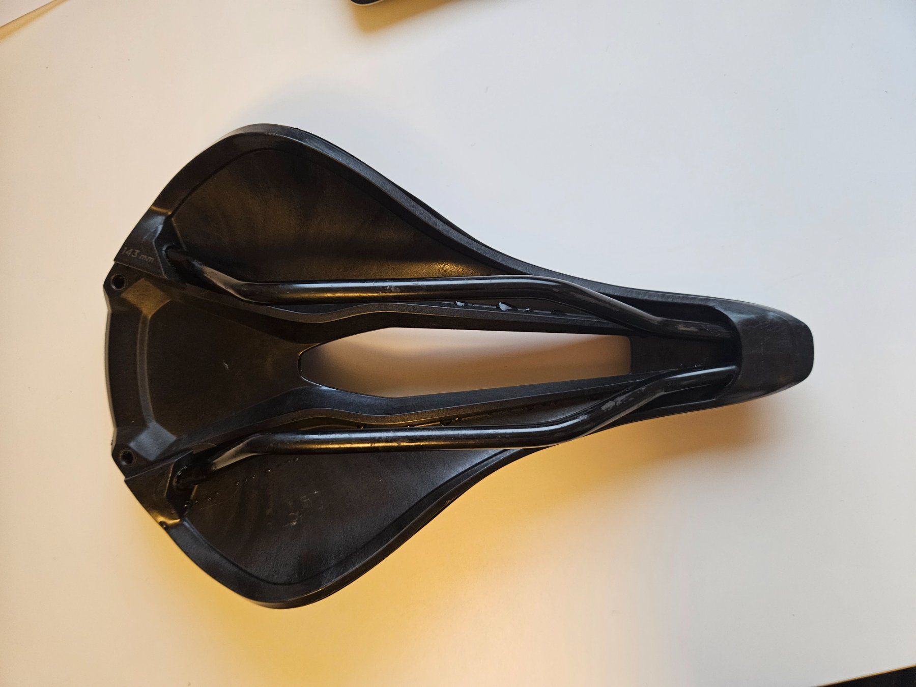 Specialized Pezzi di ricambio: Specialized Power Sattel 143mm – Usato da Meggen venduto da XZ9 1