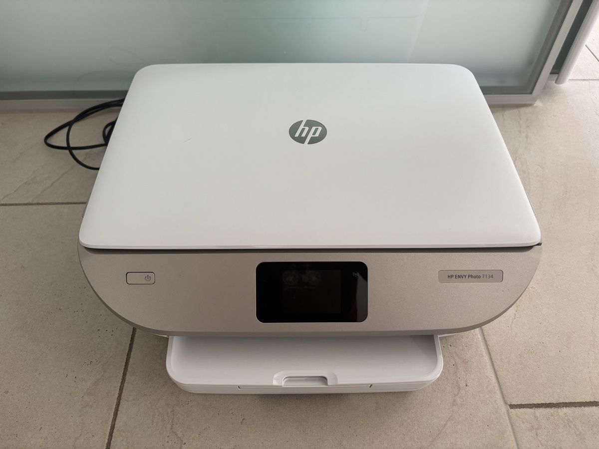 Hewlett Packard Stampanti: HP ENVY 7134 Printer – Usato da Hofstetten SO venduto da Phil76