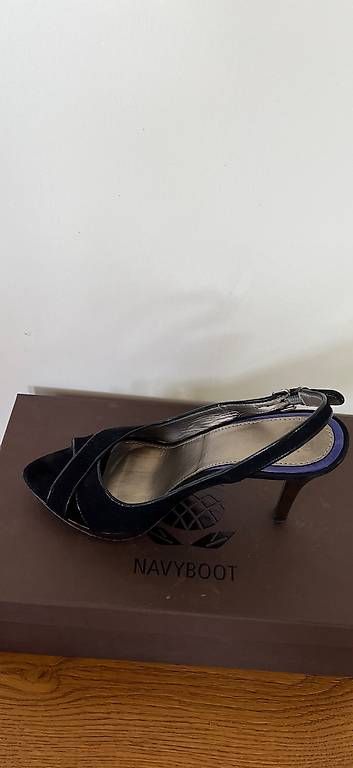 Chaussures femmes: Sandaletten – D'occasion à Mittelhäusern par cgrandi 1