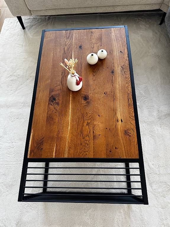 Johann Jakob Tables: Table basse en chêne massif Johann Jakob – D'occasion à Yens par sarahsarah-8 1