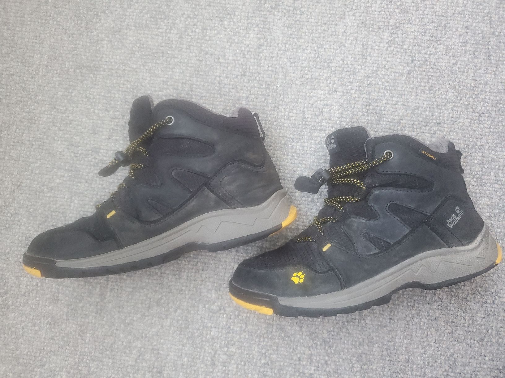 Jack Wolfskin Scarpe per ragazzi: Jack Wolfskin Schuhe gr.35 – Usato da Frauenfeld venduto da BeneFull 1