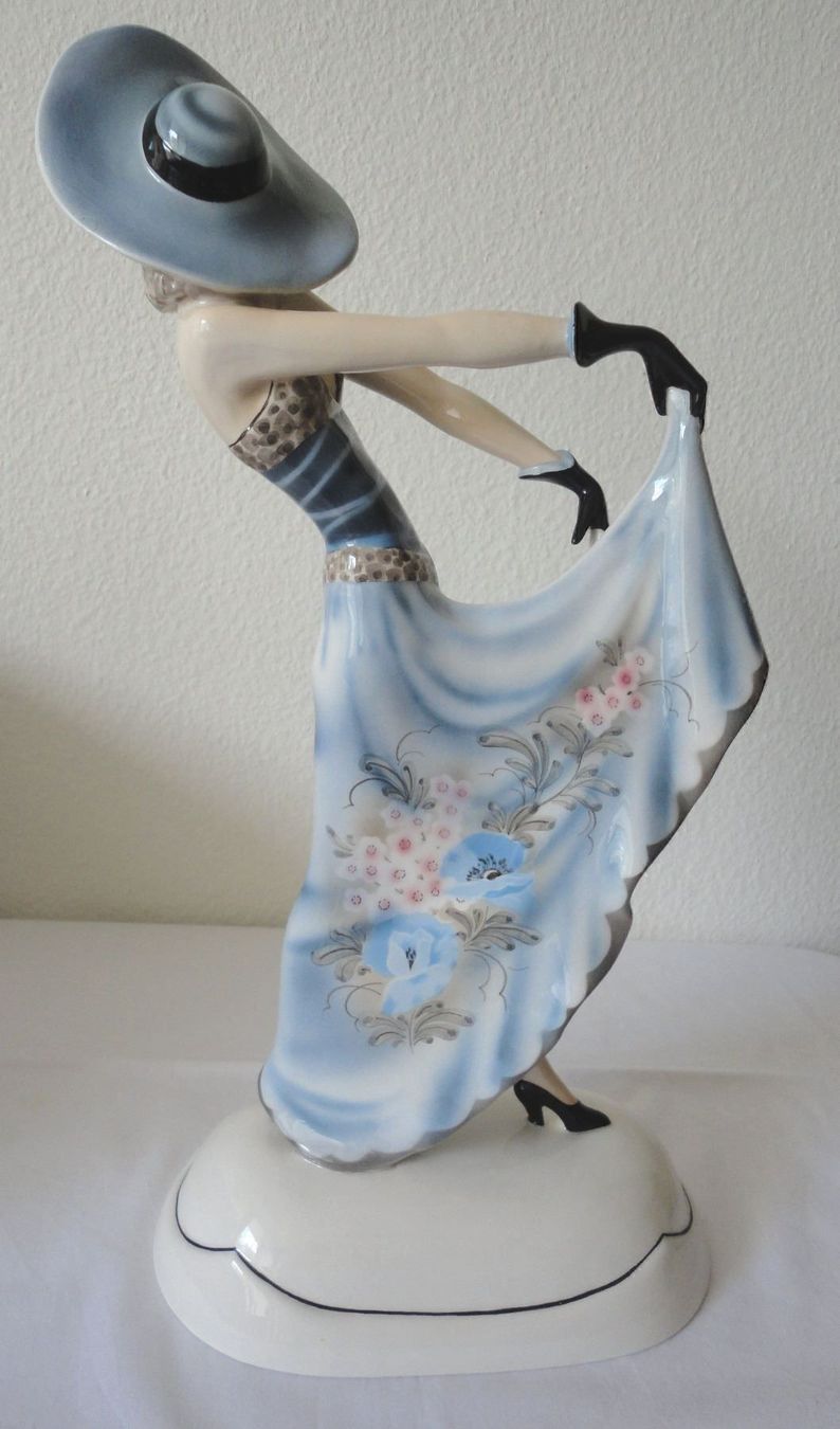 Tutte le decorazioni: Goldscheider Damenfigur "Noblesse" Keramik Repro – Usato da zürich venduto da parts5060 4