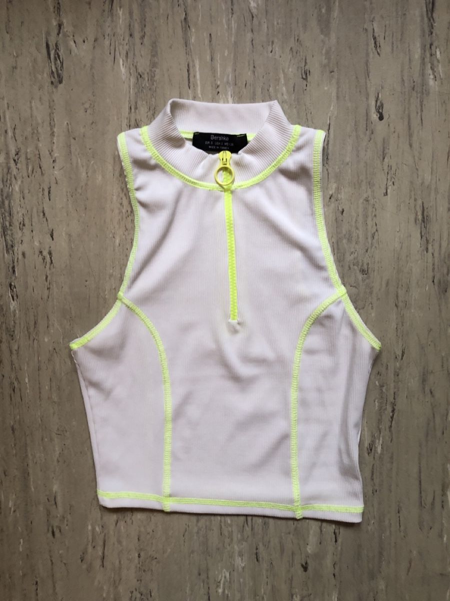Top: Top // weiss & neongelb – Usato da Zürich venduto da aurelia_nater