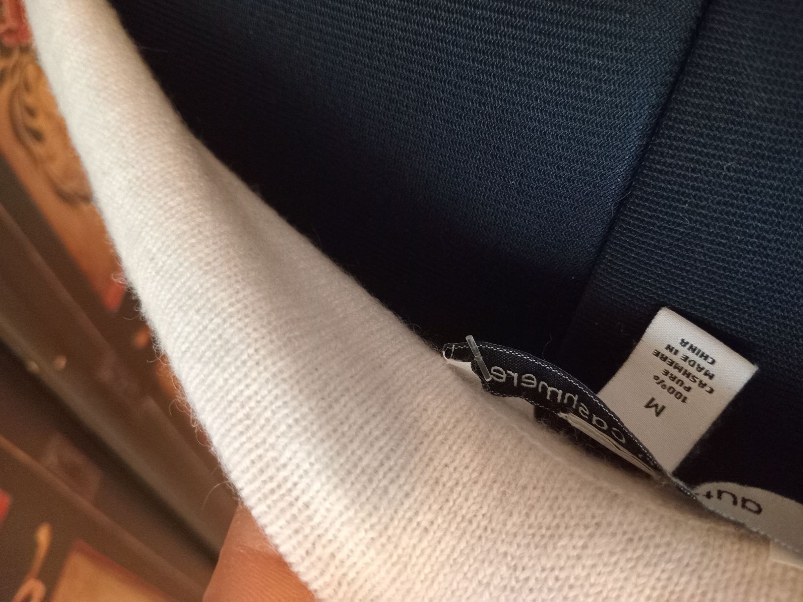 Maglioni & Felpe: Autumn Cashmere Pullover mit Pelz  M – Nuovo (secondo la descrizione) da Obergösgen venduto da crystalfox 7