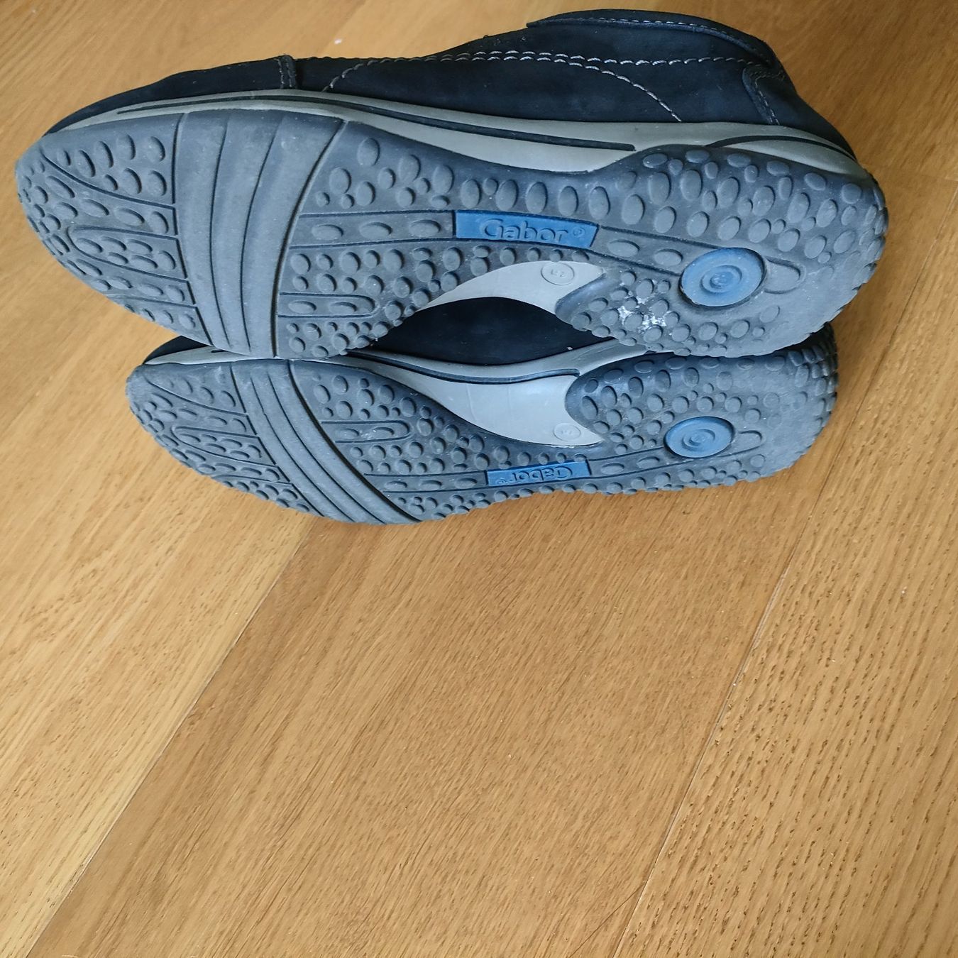 Gabor Scarpe da donna: Gabor Wildlederschuh schwarz Gr. 5 – Usato da Kilchberg ZH venduto da evahug 1