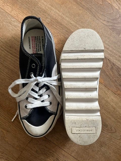Scarpe da donna: Halbschuh / Sneaker schwarz / weiss – Usato da Steinmaur venduto da Dyleila 2