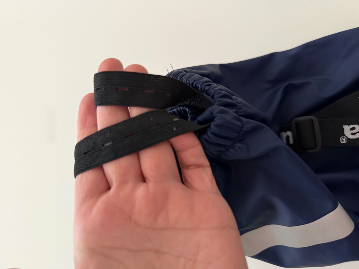 Rukka Pantaloni: Rukka Regenhose Kinder Gr.104 – Usato da Füllinsdorf venduto da _niki_ 3
