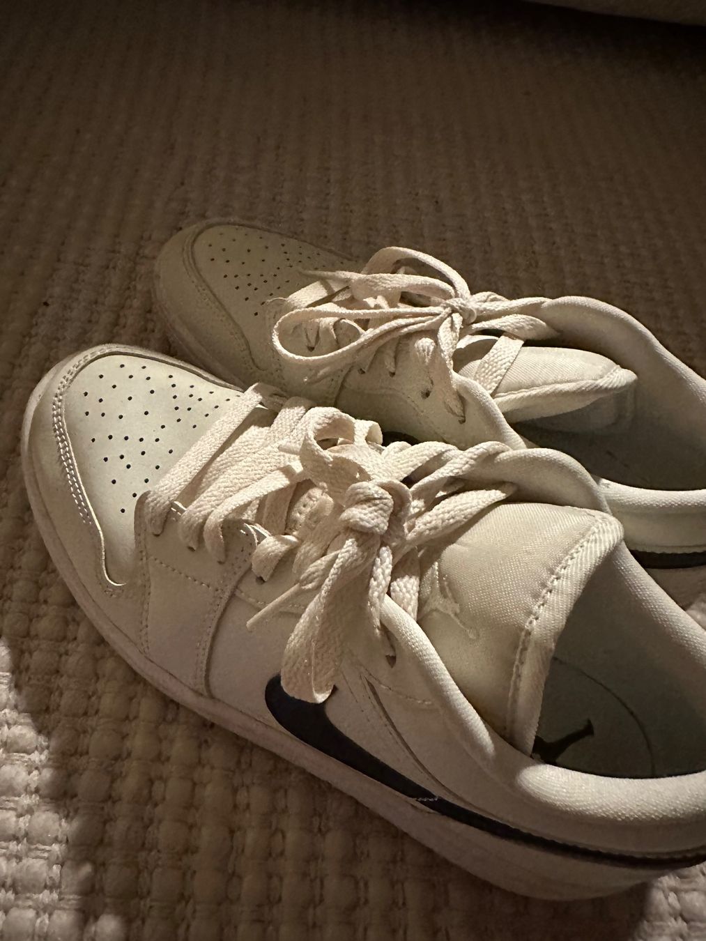 Scarpe da uomo: Nike | Air Jordan 1 Low – Usato da Horgen venduto da naomijlo 1