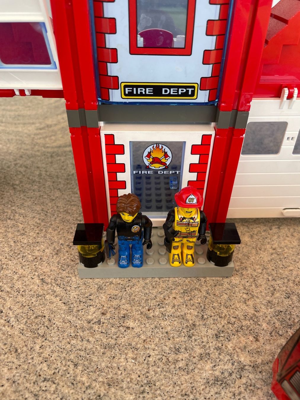 Lego Baukästen: LEGO Juniors Feuerwache 4651 mit Anleitung – Gebraucht aus Geroldswil von Jeremy11 3