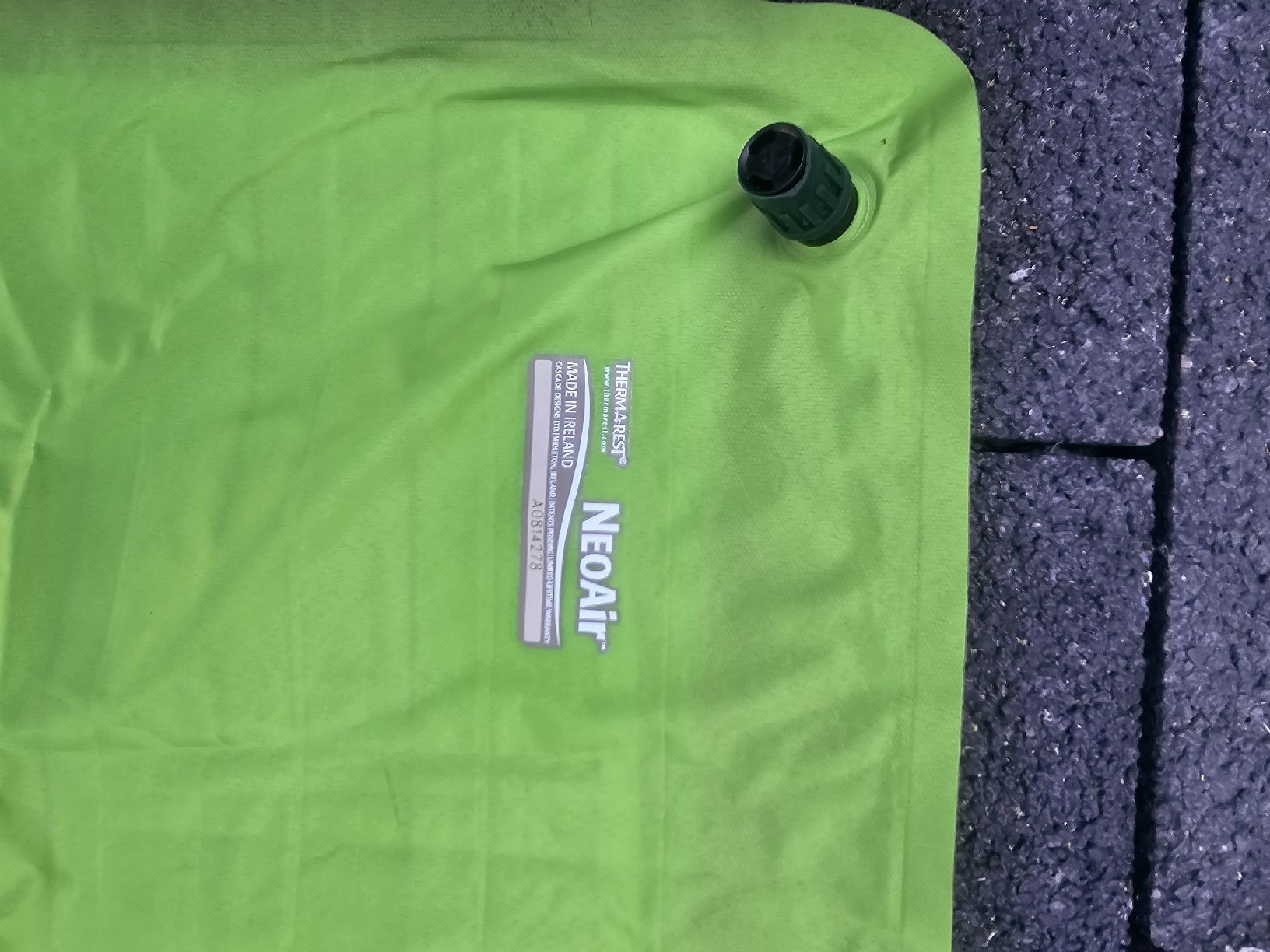 Materassi: ThermaRest NeoAir sleeping pad green good condition – Usato da Täuffelen venduto da migueldesousa 4