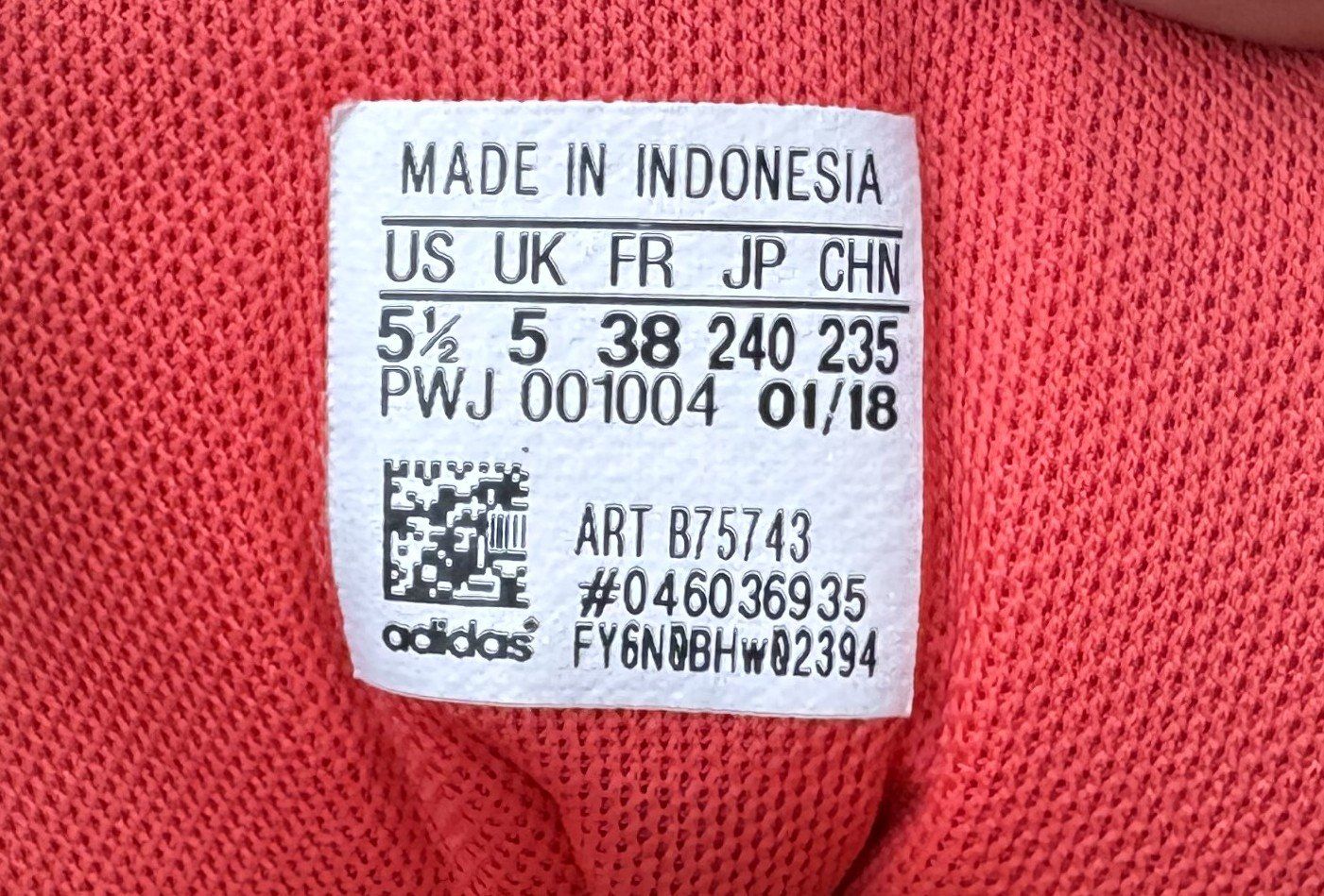 Adidas Scarpe per ragazzi: Sportschuhe Adidas. Gross 38. – Usato da Dällikon venduto da Lostat 4