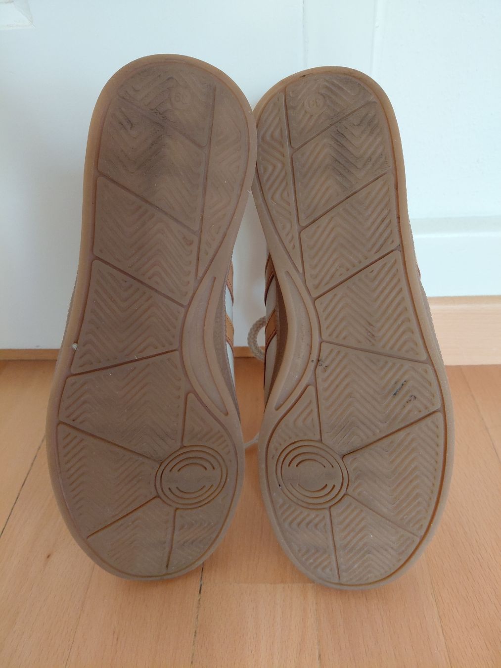 Gant Scarpe da donna: Sneaker 39 – Usato da Bern venduto da appreciatesmth 3