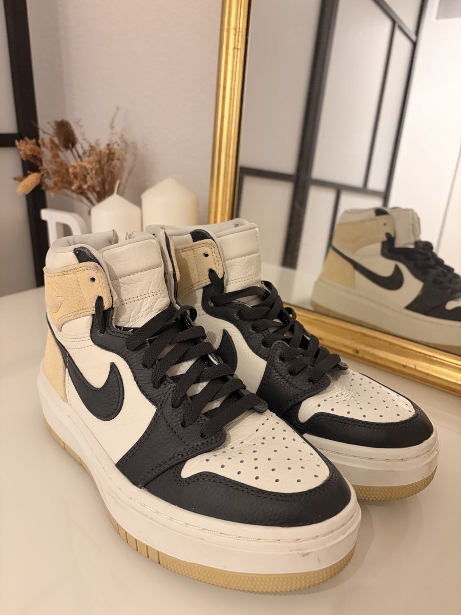 Nike Herrenschuhe: Nike Air Jordan High – Gebraucht aus Kerzers von Beluluu 1