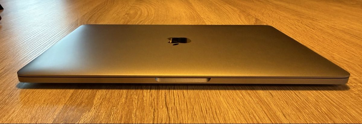 Apple Notebook: Macbook Pro 13.3 (2019) - US Keyboard – Usato da Zürich venduto da authenticmonkey 4