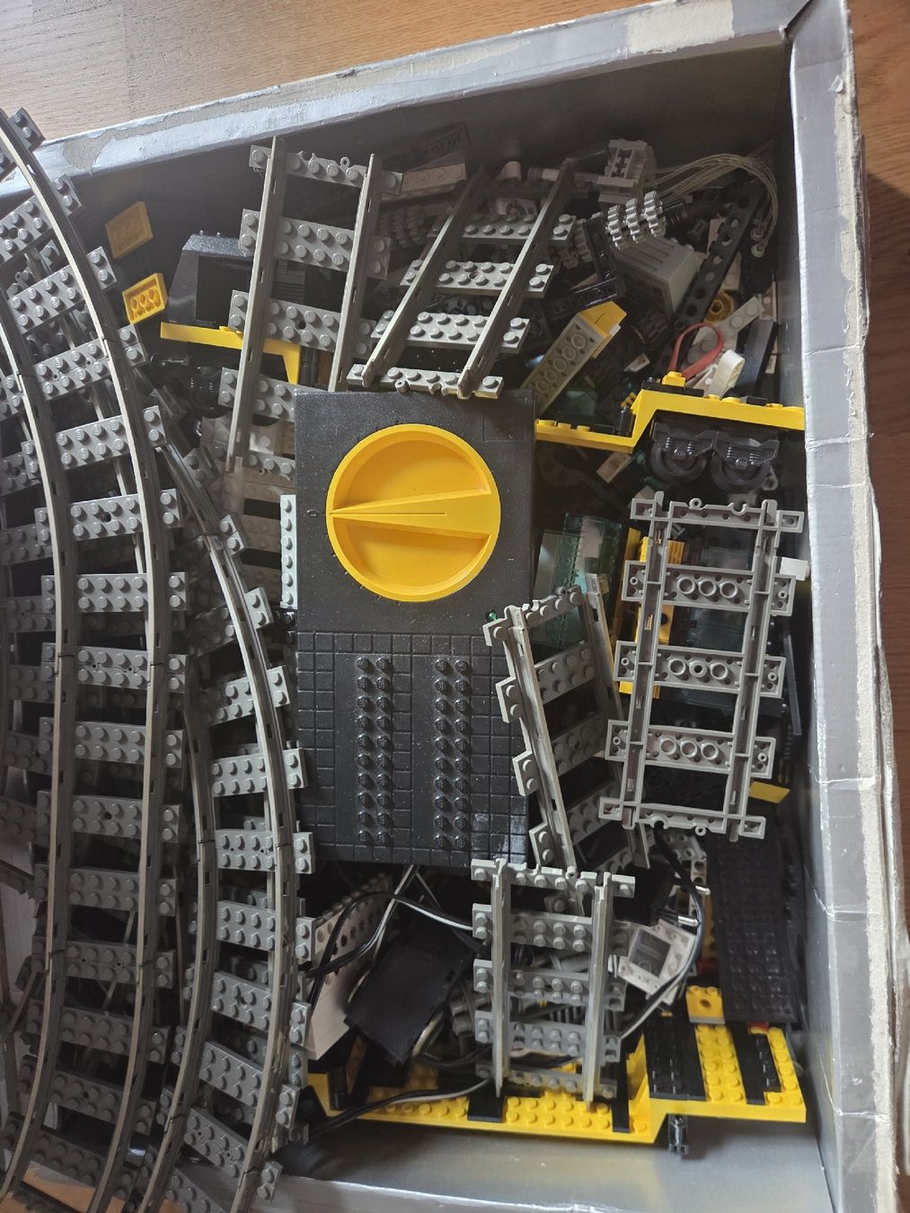 Lego Kit di costruzioni: Lego System 9v Zug Set – Usato da Lotzwil venduto da sch_z9ns 1