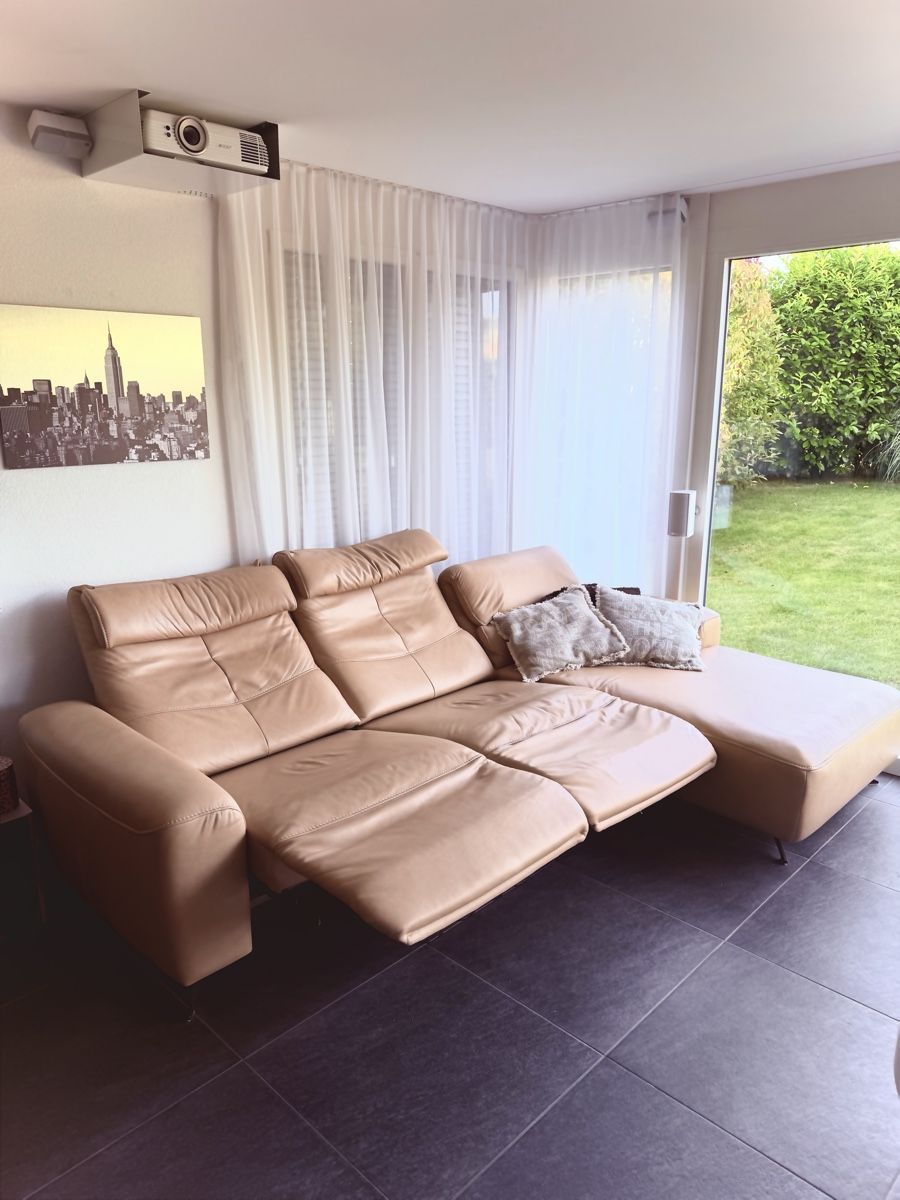 Sofas: Exklusives Echtleder-Ecksofa mit 3x elektrischer Relaxfunkti – D'occasion à Biel-Benken BL par cor_rmw7 1