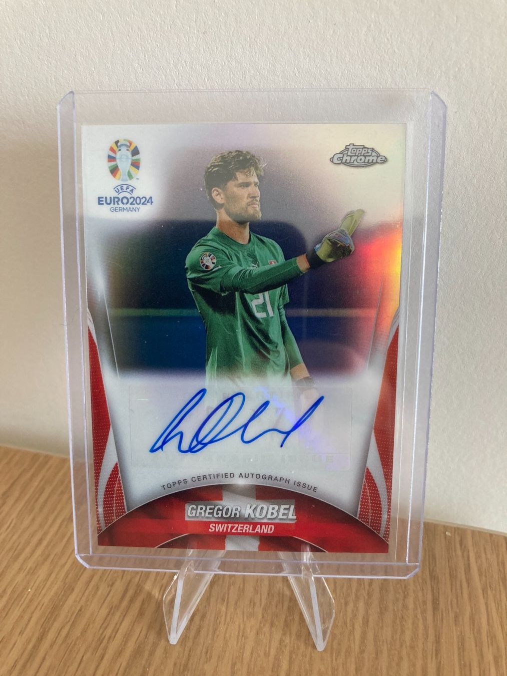 Topps Cartes à collectionner: Topps Chrome UEFA Euro 2024 - Gregor Kobel Auto – D'occasion à La Tour-de-Peilz par Tyalos_Cards