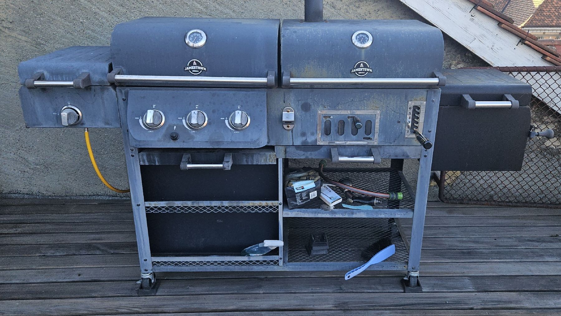 Grills: Jamestown Grill Kombistation  – Gebraucht aus Murten von RYO_RYO