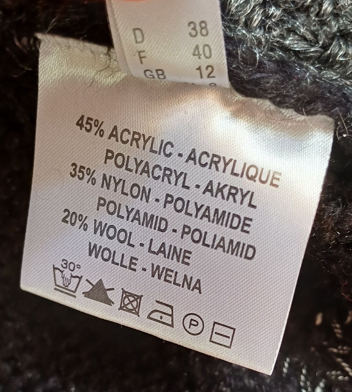 Giacche: Tuzzi schwarz/ grau Strickjacke im 38 – Usato da Merenschwand venduto da Brockinell 3