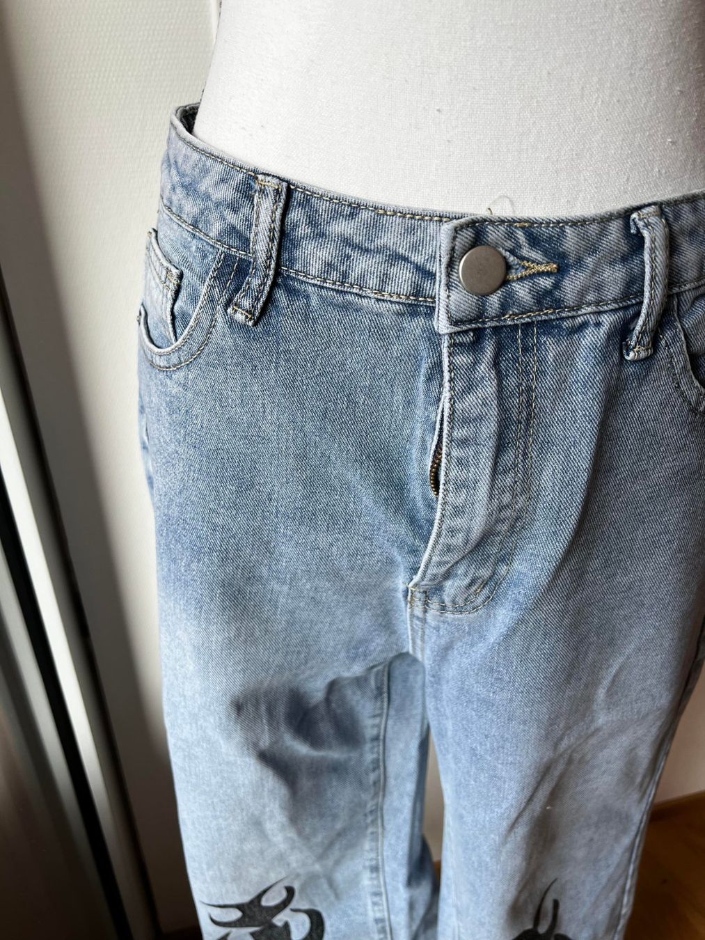Jeans: Neues Jeans S/M – Neuf avec emballage d'origine à Riehen par edu_92w7 4