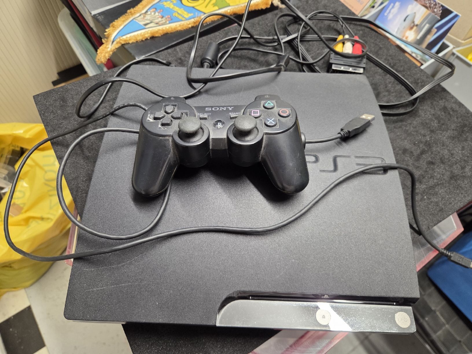 Sony Consoles: PS 3  – D'occasion à Wetzikon ZH par AmacherM 3