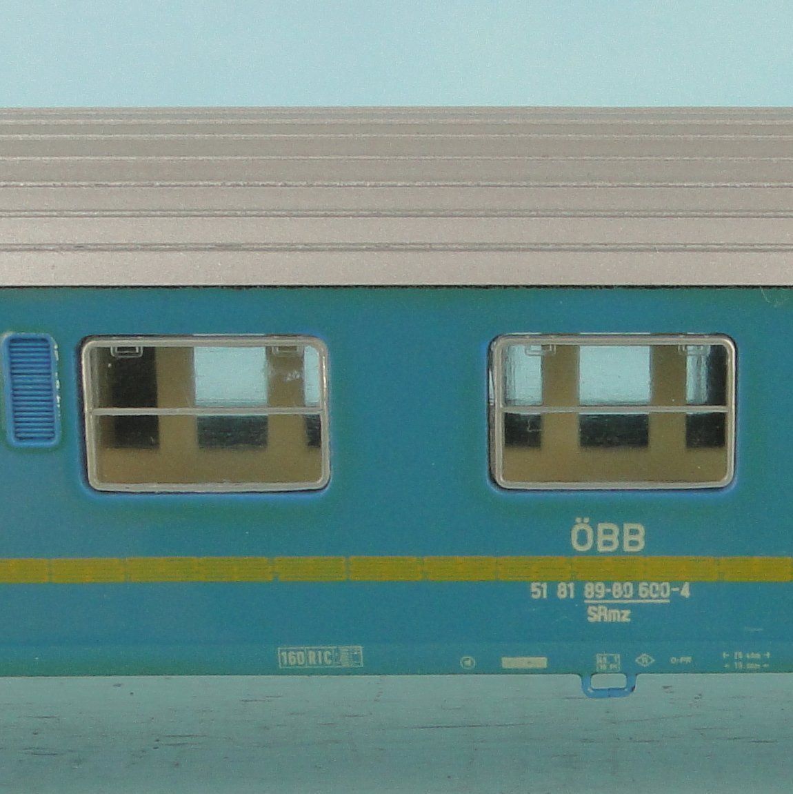 Liliput Modellini di ferrovie: Liliput 881 50 RIC ÖBB – Usato da Bülach venduto da cann11 4