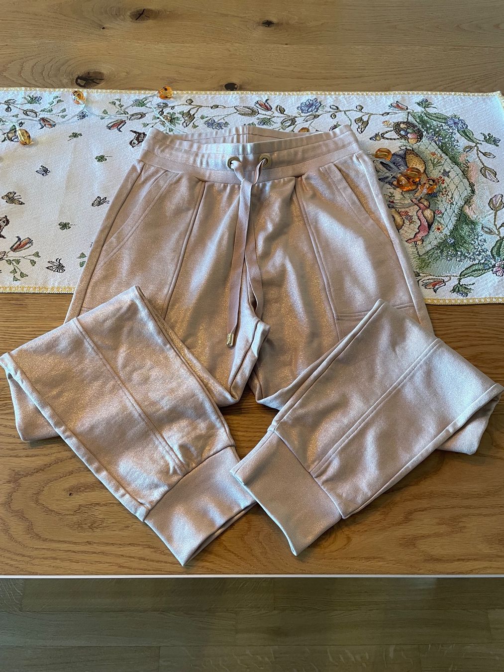 Escada Giacche: Escada Sportjacke mit Hose – Usato da Wünnewil venduto da PeterC63 3