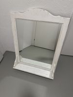 Weisser Vintage Spiegel mit Ablage / 90x70 cm