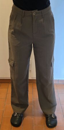 Khaki Cargohose Gr. 36 von Page One