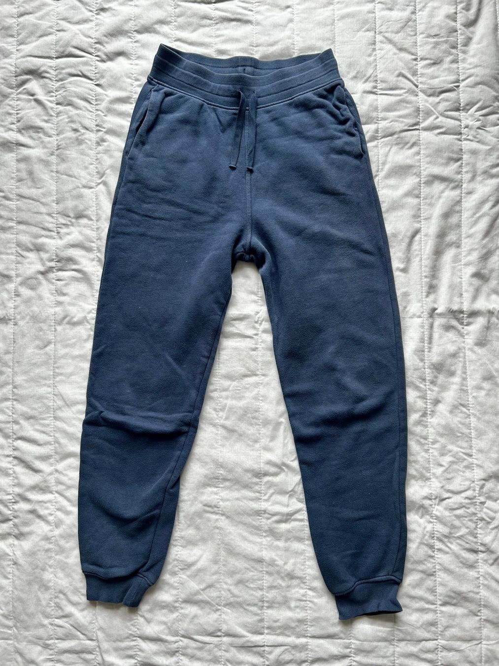 H&M Pantaloni: H&M / Kinder Trainerhose (170cm) – Usato da Dietlikon venduto da Mankai