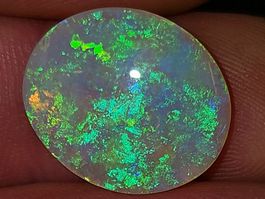 5.5ct Australischer Flashfire Kristall Opal