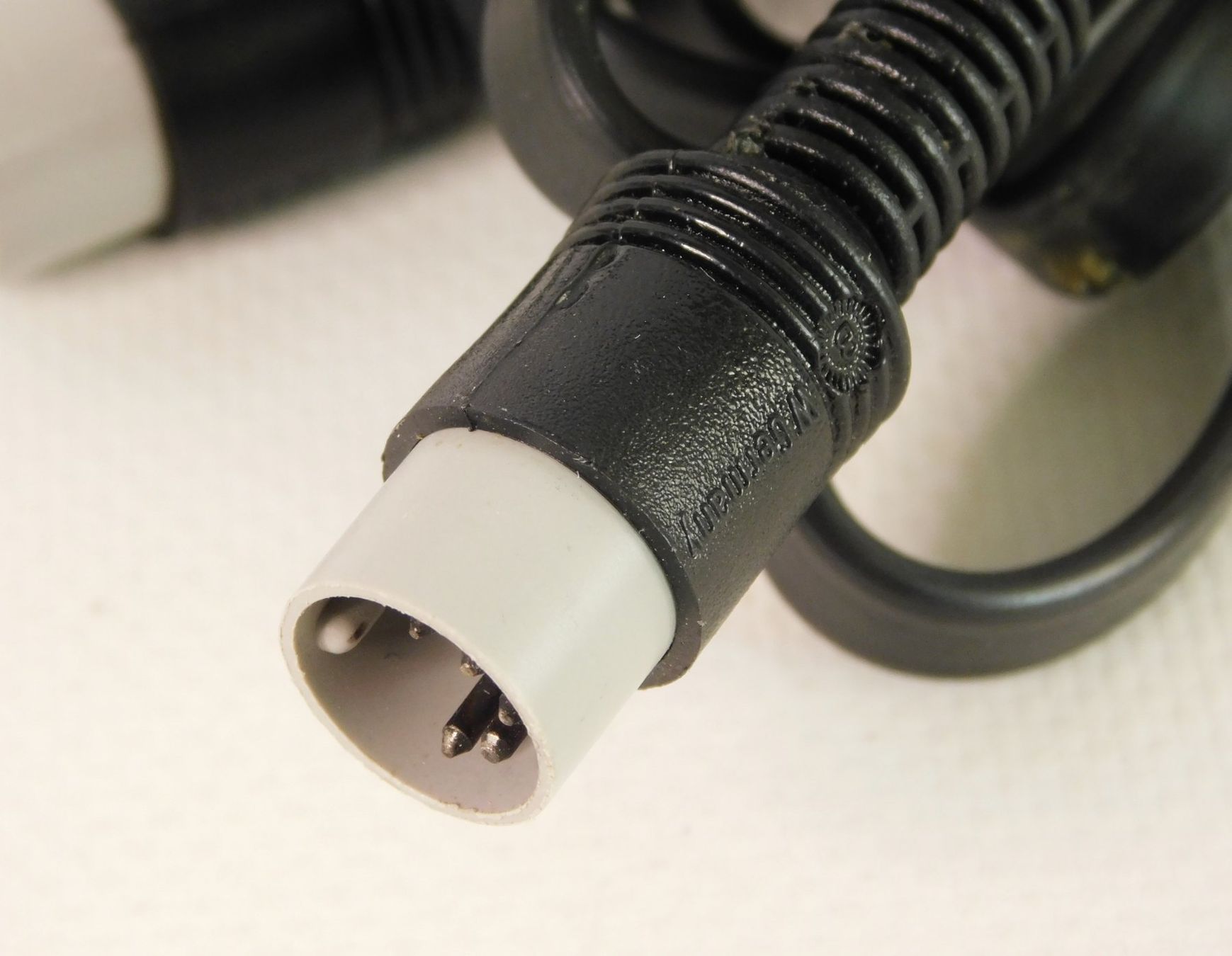 Kabel: 5 Pol Din Stecker Kabel – Gebraucht aus Emmenbrücke von Ulisse-22 1