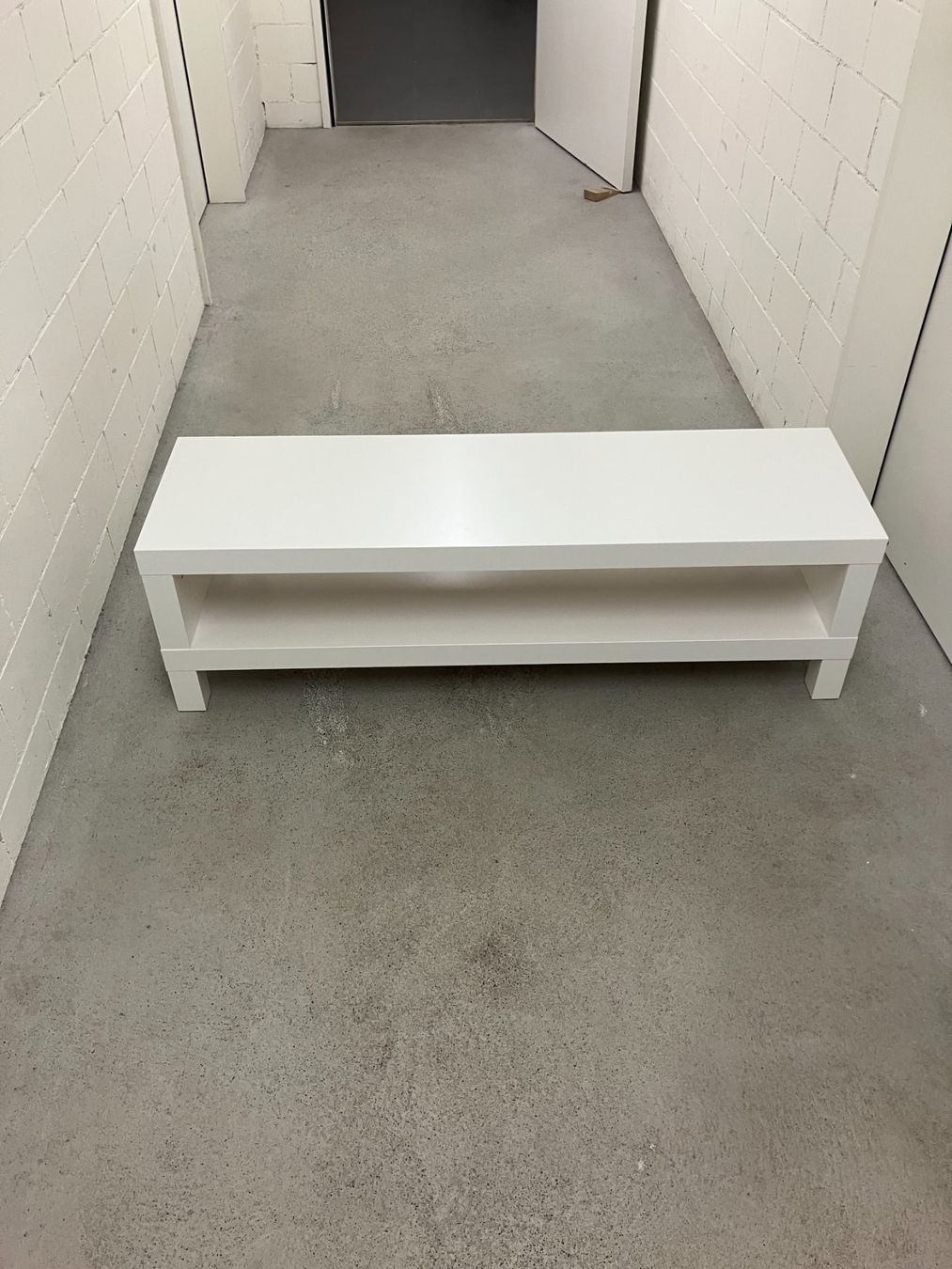Ikea Mobili TV: TV Sideborad – Usato da Netstal venduto da PMN1970