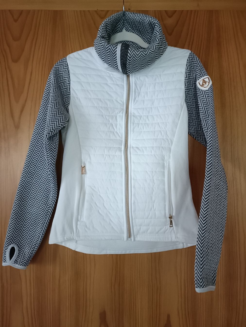 Giacche: A-MORE Jacke, neuwertig, Gr. 36 – Nuovo e nell'imballaggio originale da Langnau i.E venduto da Arco2503 1