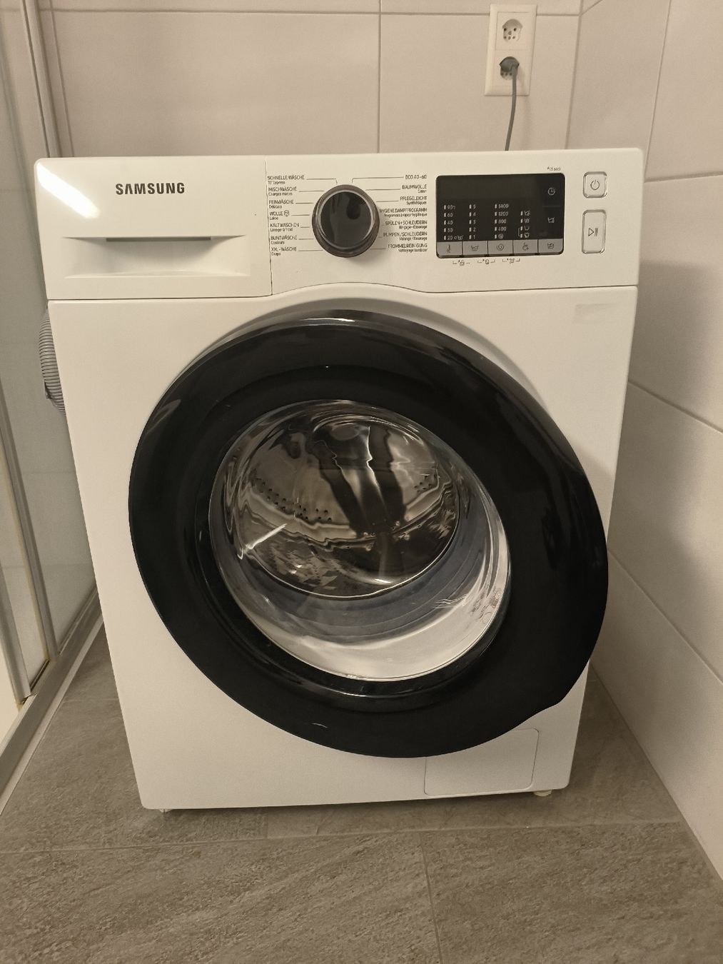 Samsung Waschmaschinen: Samsung Washing Machine used – Gebraucht aus Bülach von ste_5tgq