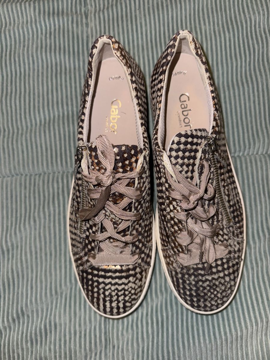 Gabor Damenschuhe: Damen Gabor Schuhe – Neu (gemäss Beschreibung) aus Sursee von Alyel