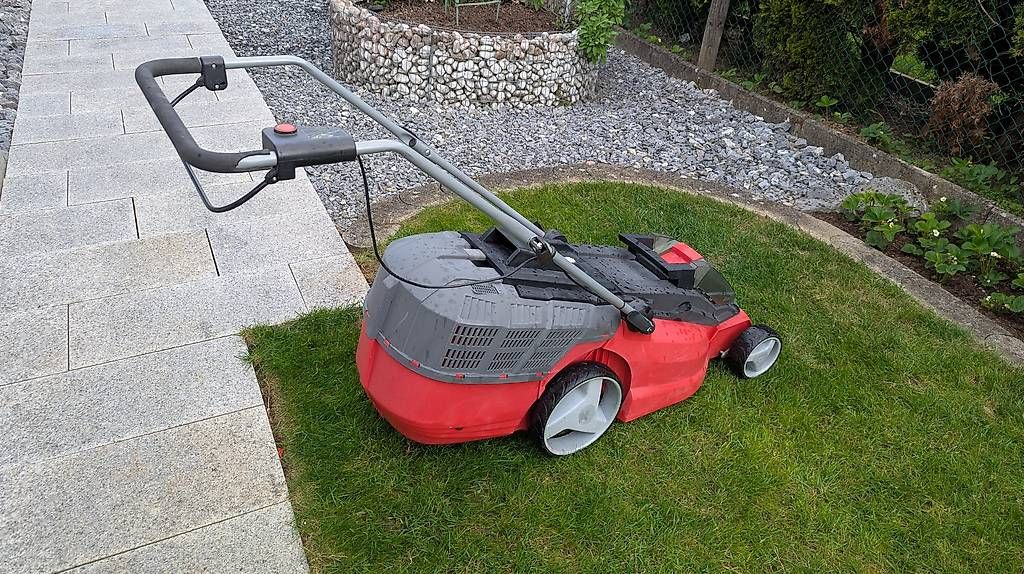 Tagliaerba: Einhell Akku Rasenmäher GE-CM 43 Li M – Usato da Opfikon venduto da topofspeedy